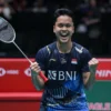 Anthony Sinisuka Ginting, pemain tunggal putra, berhasil mempertahankan gelarnya setelah mengalahkan Anders Antonsen dalam pertandingan final di Singapura pada hari Minggu 11 Juni 2023.