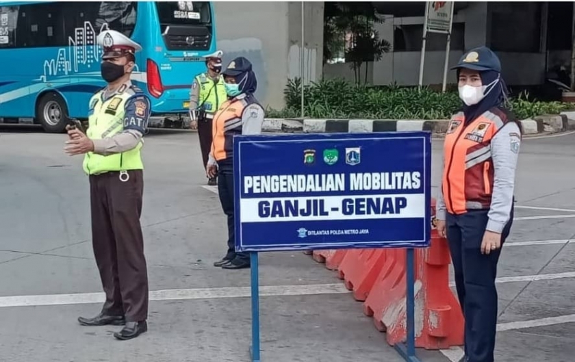 Untuk para pengendara yang berada di Jakarta, sangat penting untuk mengetahui jadwal ganjil genap Jakarta pada hari ini, Selasa, 6 Juni 2023.